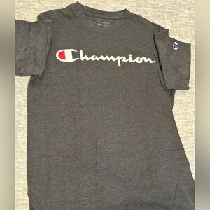 Champion T-shirt